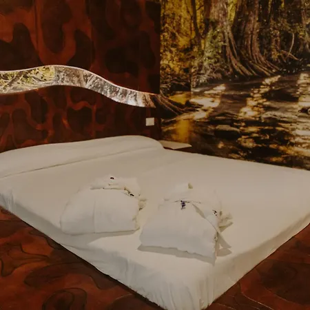 Halanus Hotel And Resort-3